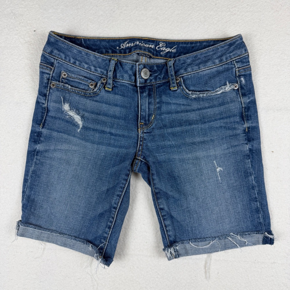 American Eagle Stretch Denim Bermuda Shorts Blue Distressed Raw Hem Womens Size2 - Picture 1 of 6